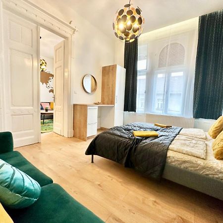Luxory Design Apartment#Bakats#Freeparking#8Ppl Budapest Exterior photo